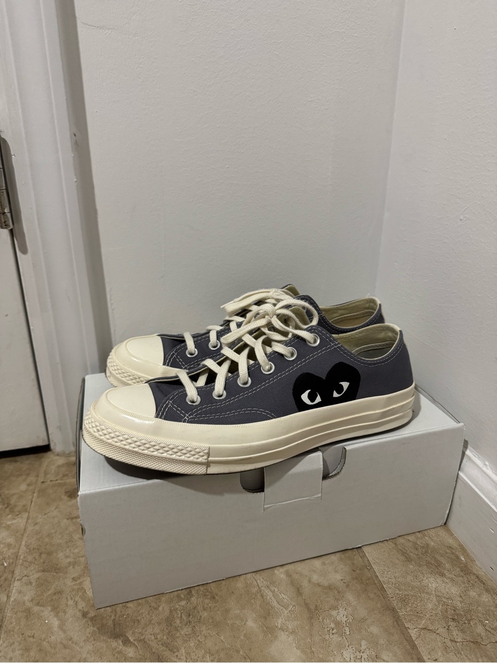 CDG Play Converse Heart Low